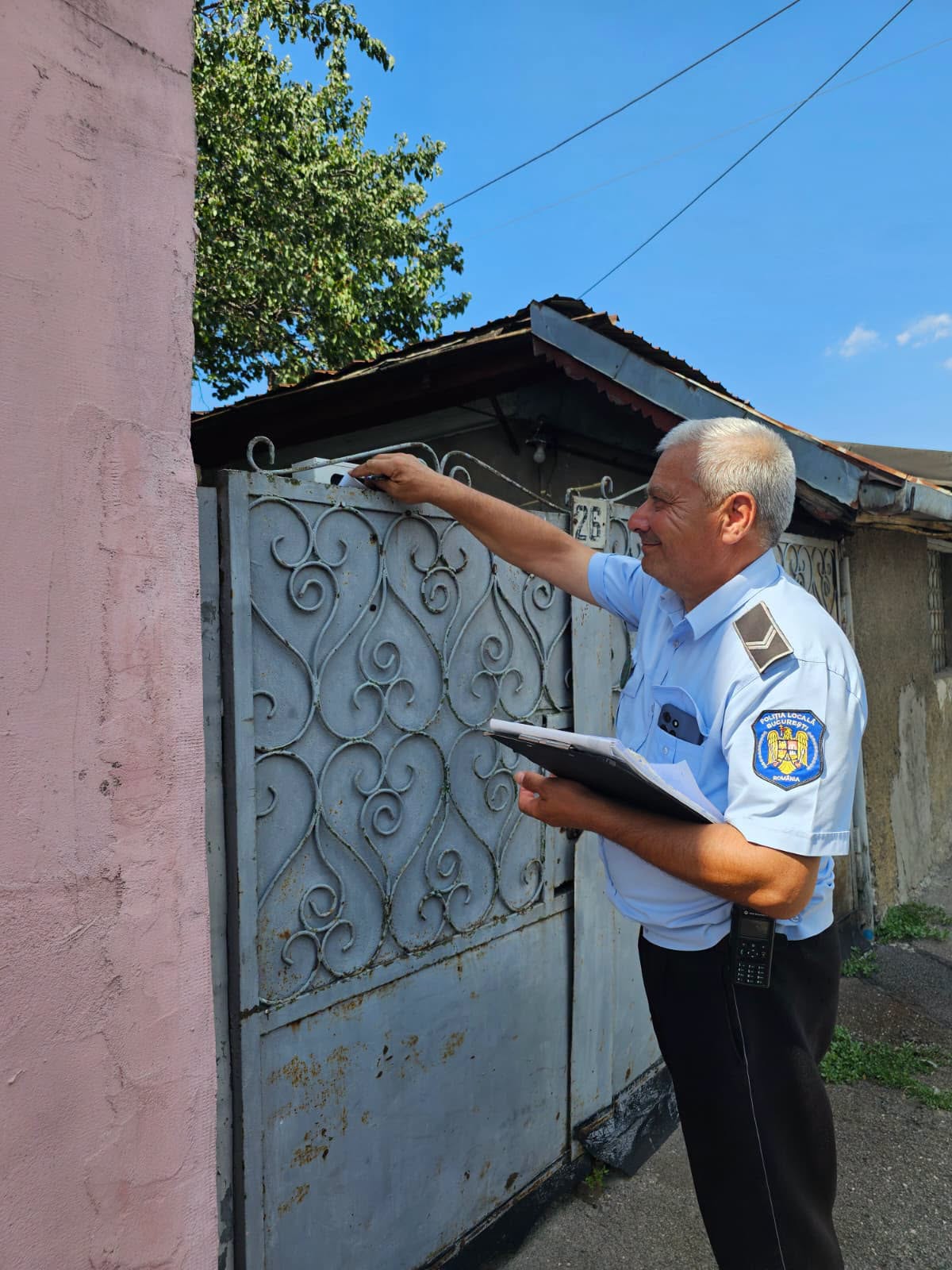 Echipele au mers din poartă în poartă pe 11 străzi
